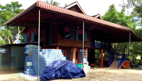 在柬埔寨民俗村感受 母系社會 的原始風(fēng)貌